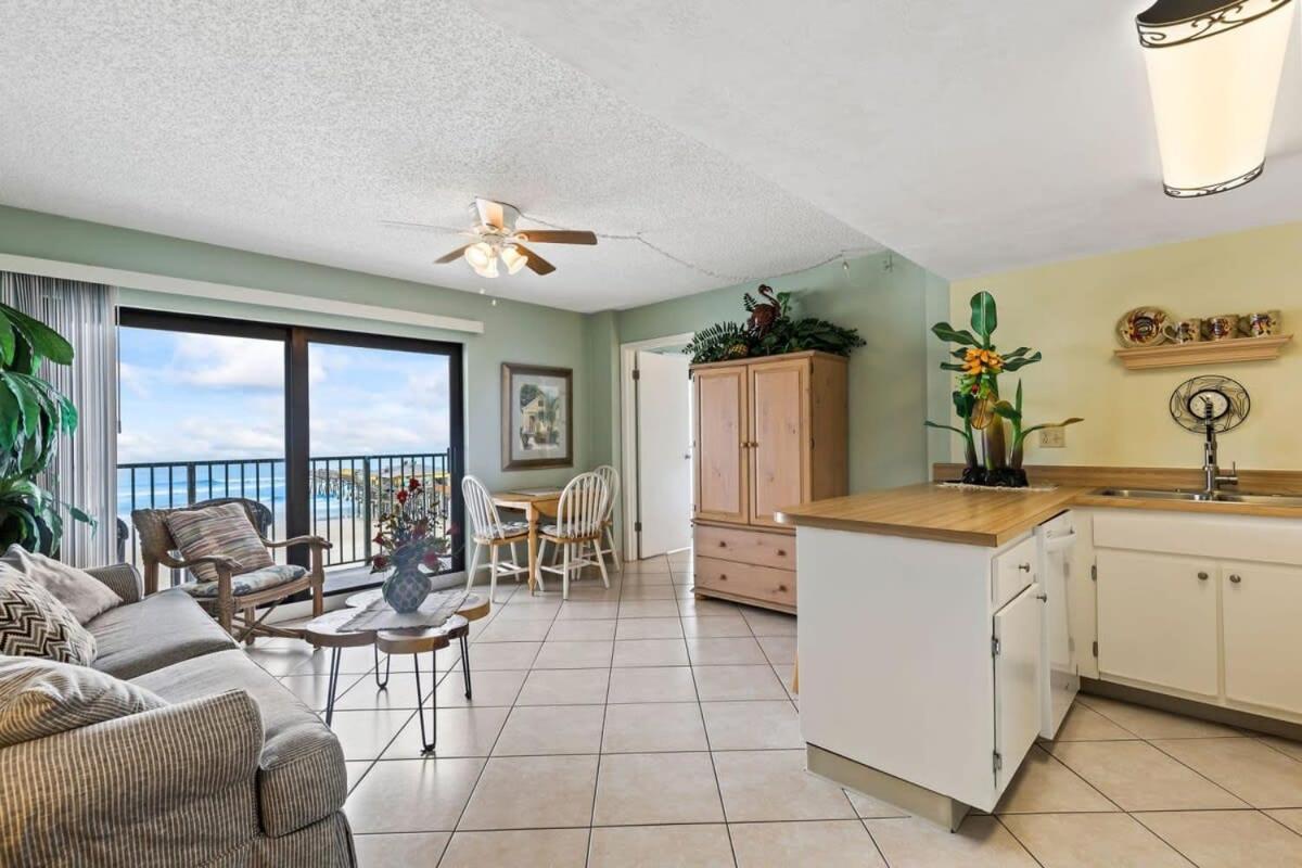 Ocean Front Condo With Amazing Views! Sunglow Resort 402 By Brightwild Daytona Beach Shores Exterior foto